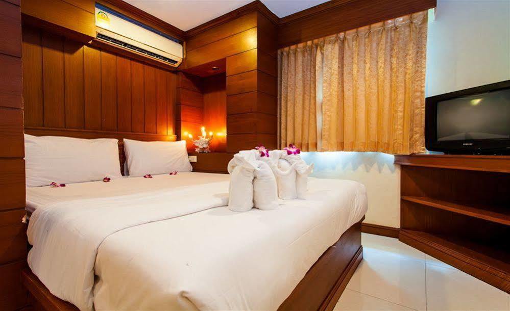 Pr Patong Residence -Sha Esterno foto