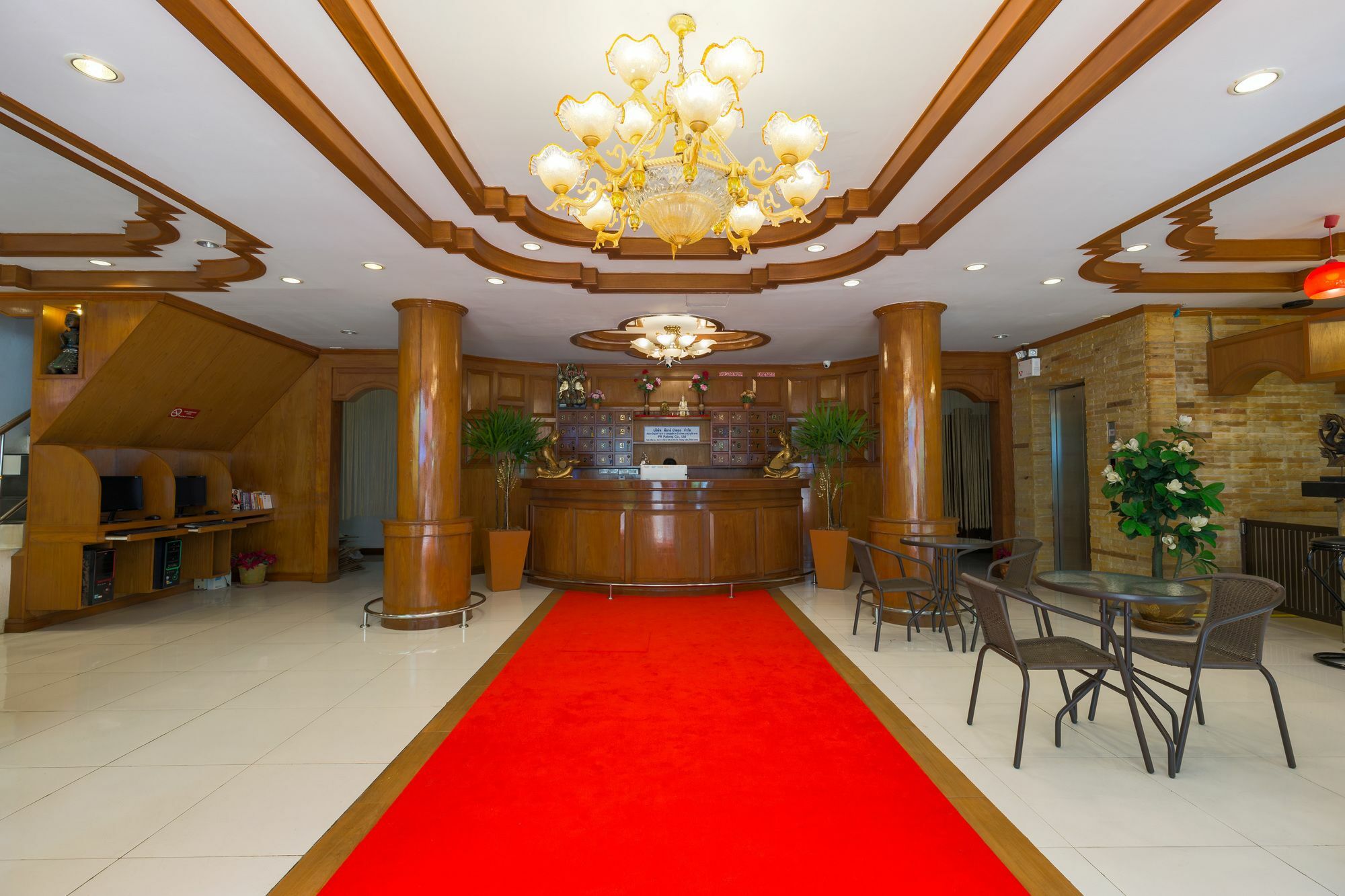 Pr Patong Residence -Sha Esterno foto