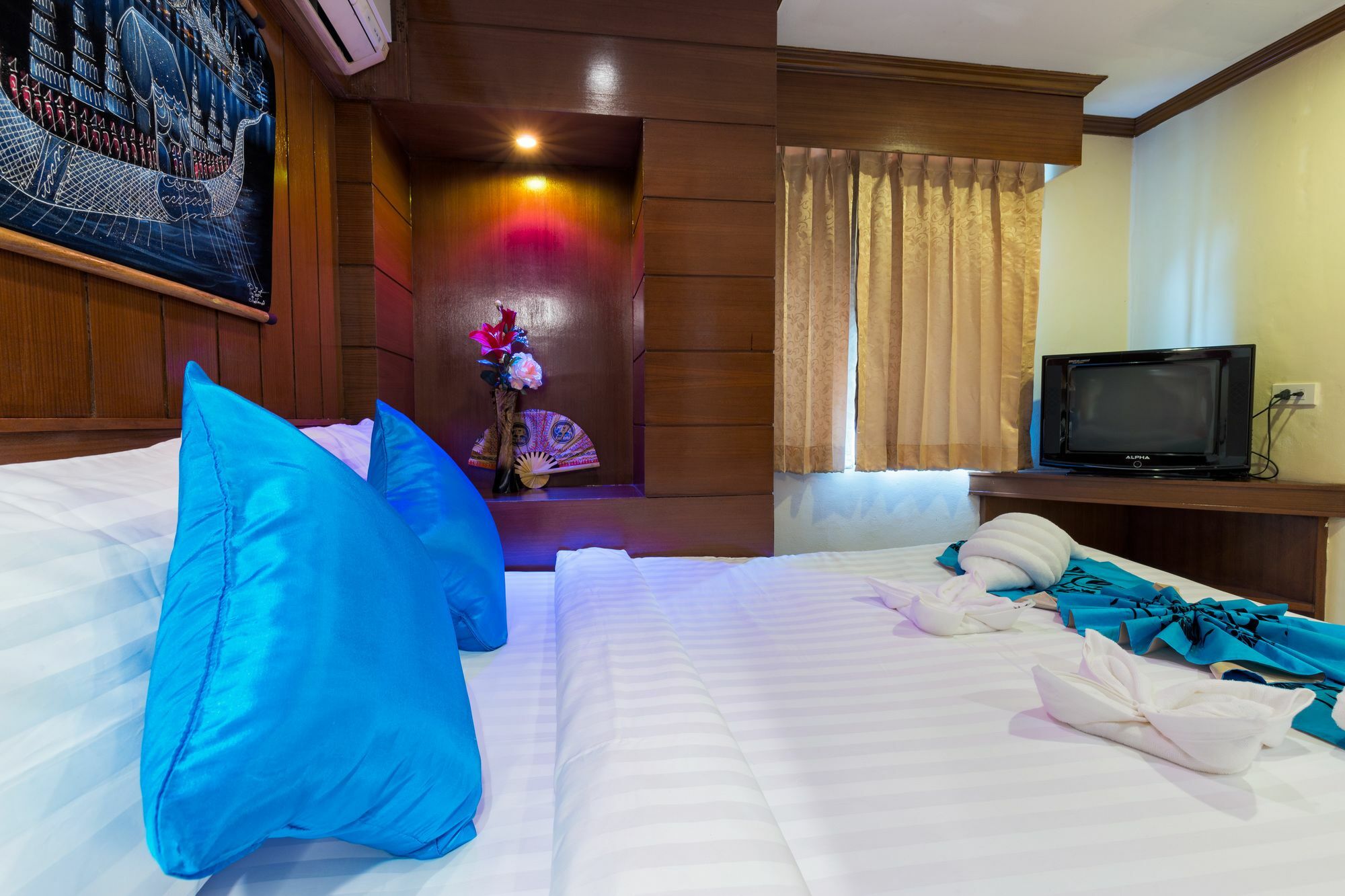 Pr Patong Residence -Sha Esterno foto